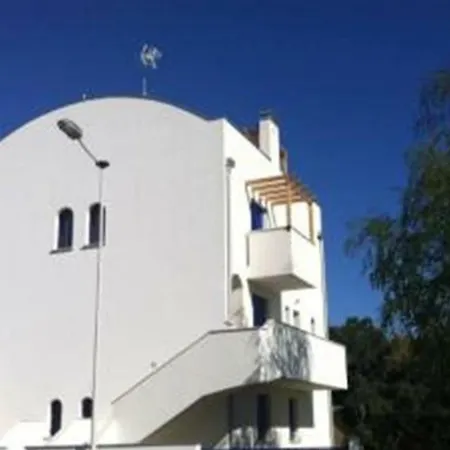 Santorini 公寓